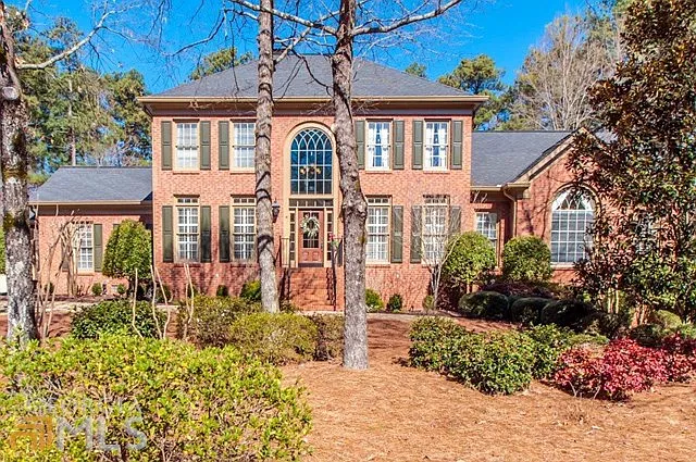 1700 Winding Creek Cir photo 1