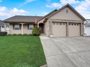 59215 Whitetail Ave, Saint Helens, OR 97051