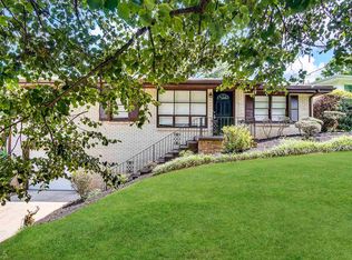233 W Simon Ter NW, Atlanta, GA 30318