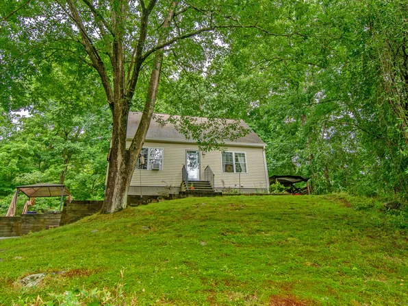 21 Kinney Hill Road, Plainfield, CT 06374