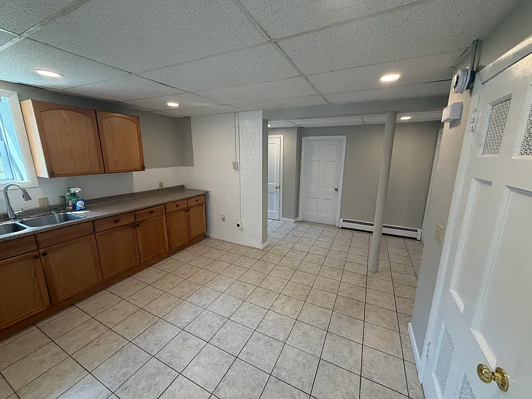 156 Yeoman Ave #2 — Photo 4