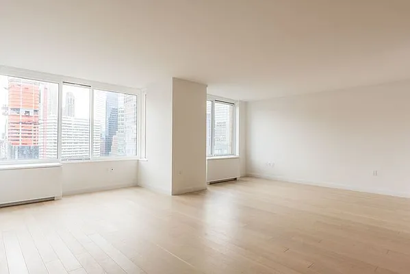 Rented by Kaplan & Kim Real Estate Inc | media 10