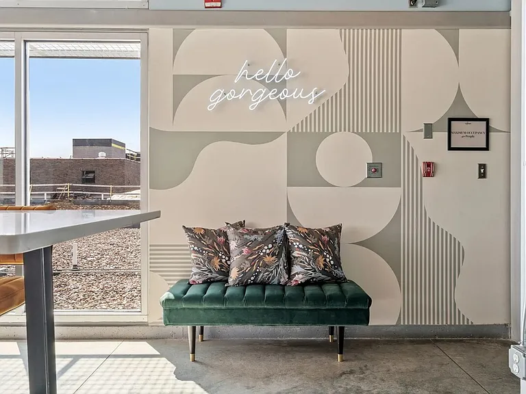 Building's Lounge