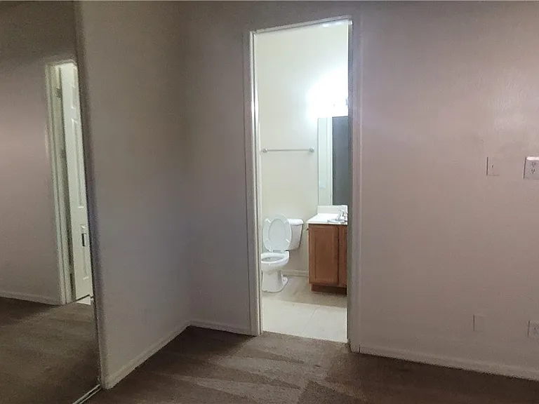 7728 Villa De La Paz Ave — Photo 38