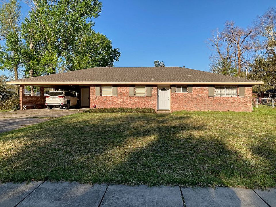 1st image of 528 Jefferson Dr