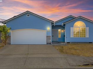 2205 Parker Pl, Eugene, OR 97402