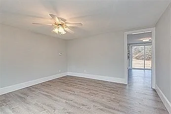 18 Westford Rd #21 — Photo 8