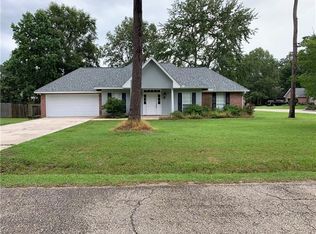 1225 Labarre St, Mandeville, LA 70448