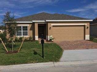 602 Vitoria Rd, Davenport, FL 33837