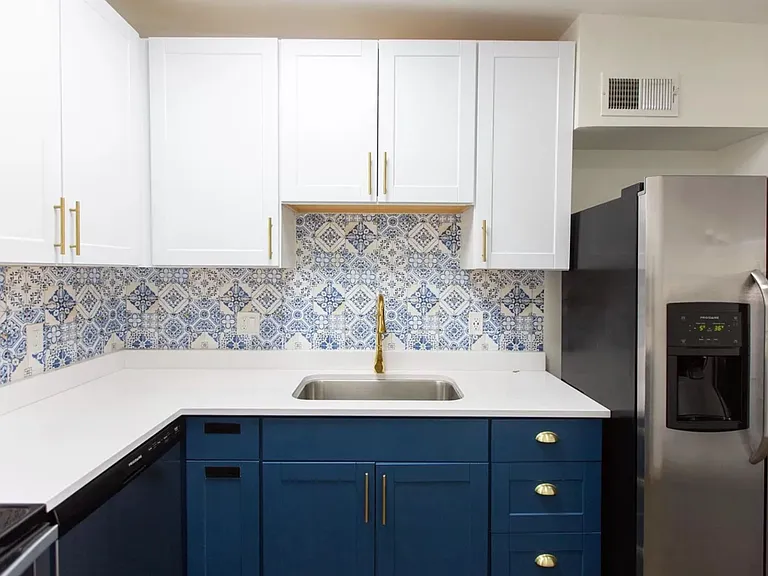 316 S Westfall Ave #7 — Photo 5