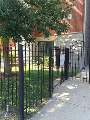 1st image of 2410 W Flournoy St #A