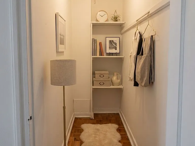 88 Wellesley St E #409 — Photo 6