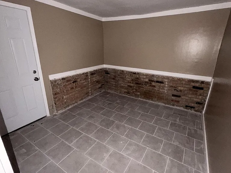 3692 Irma St — Photo 15
