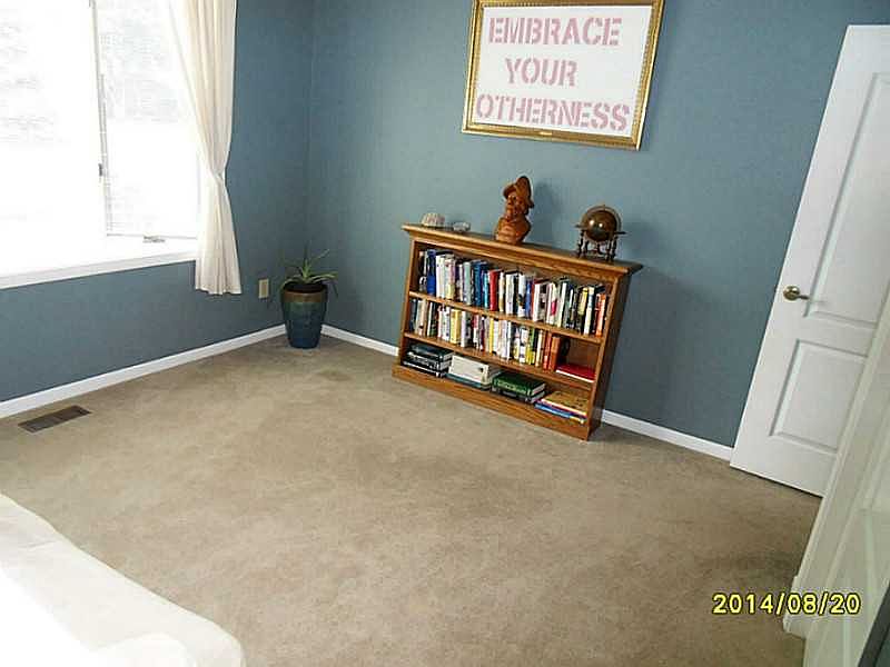 1st image of 3469 Hickory Ln E