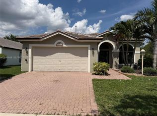 1603 NW 143rd Way, Pembroke Pines, FL 33028