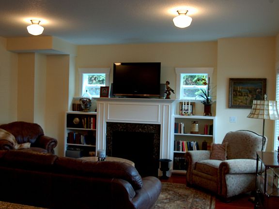 Great Room w/ Fireplace