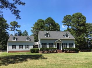 719 Air Strip Rd, Warsaw, NC 28398