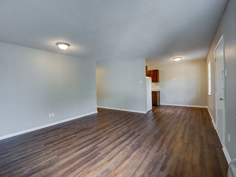 Magnolia Place: 1 & 2 Bedroom Apartments — Photo 19