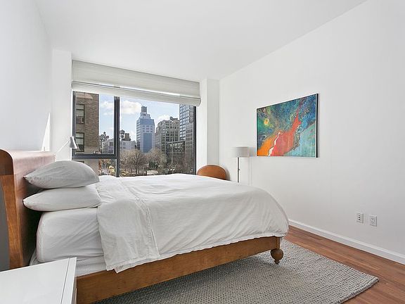 3rd image of 255 Hudson St APT 4G
