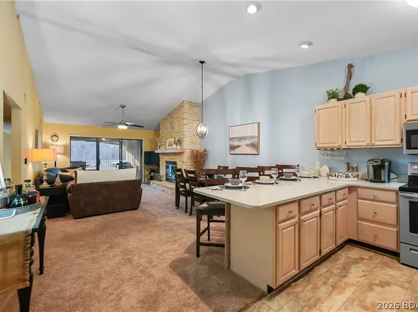 611 Lazy Days Rd #V9, Osage Beach, MO 65065