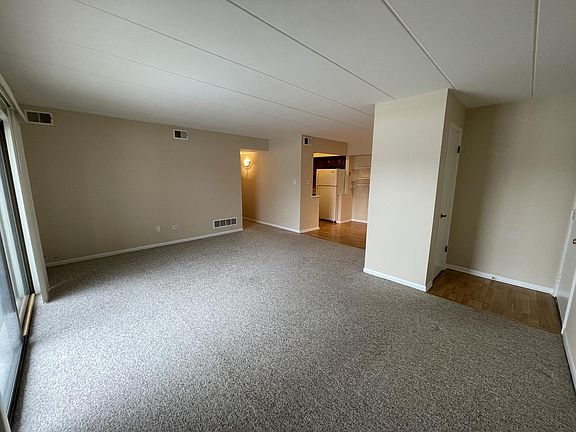 3rd image of 9114 140th St