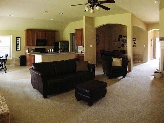 2nd image of 10312 Bradshaw Dr