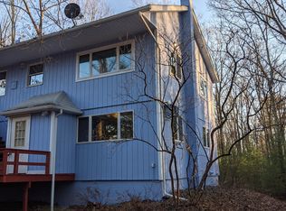 192 Wellington Rd, Stroudsburg, PA 18360