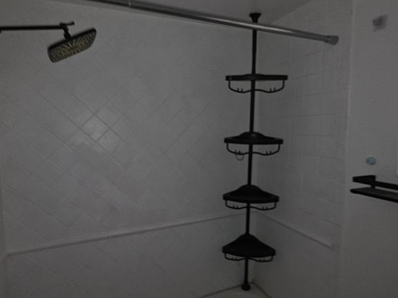 Bathtub in fool bath