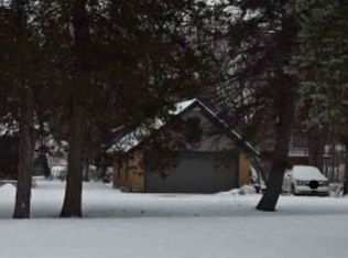 503 S Main St, Crystal, MI 48818
