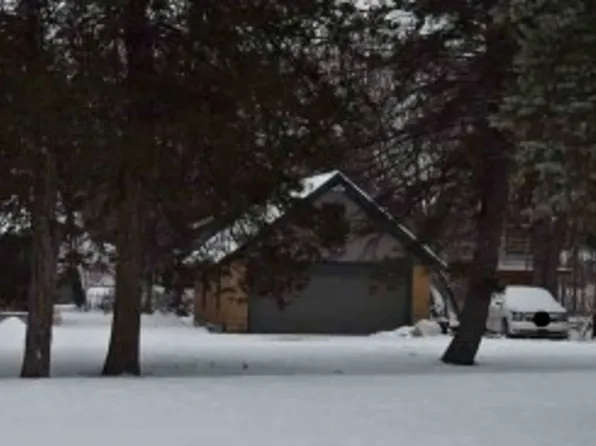 503 S Main St, Crystal, MI 48818