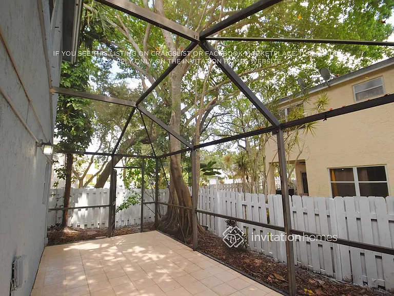 831 NW 98th Ave — Photo 12