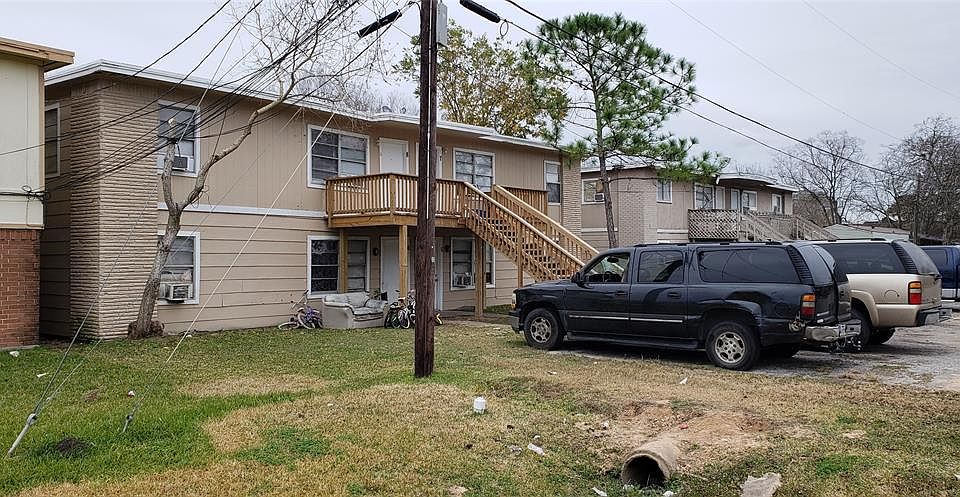 1st image of 2315 Avenue B APT 4