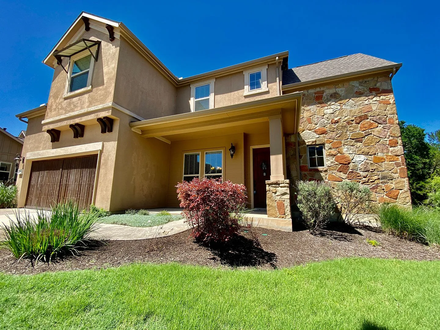 3 Bedroom 2.5 Bathroom Detached Condo in South Austin Gated Community !! — Photo 2