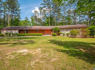 286 Griffith St, Centre, AL 35960