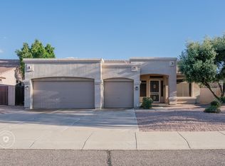 6775 W Abraham Ln, Glendale, AZ 85308