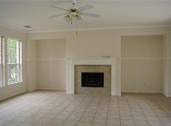 2nd image of 3708 Cottonwood Springs Dr