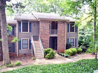 2107 Greenwood Pl SW, Huntsville, AL 35802