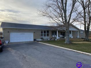 3755 Old State Rd, Brandenburg, KY 40108