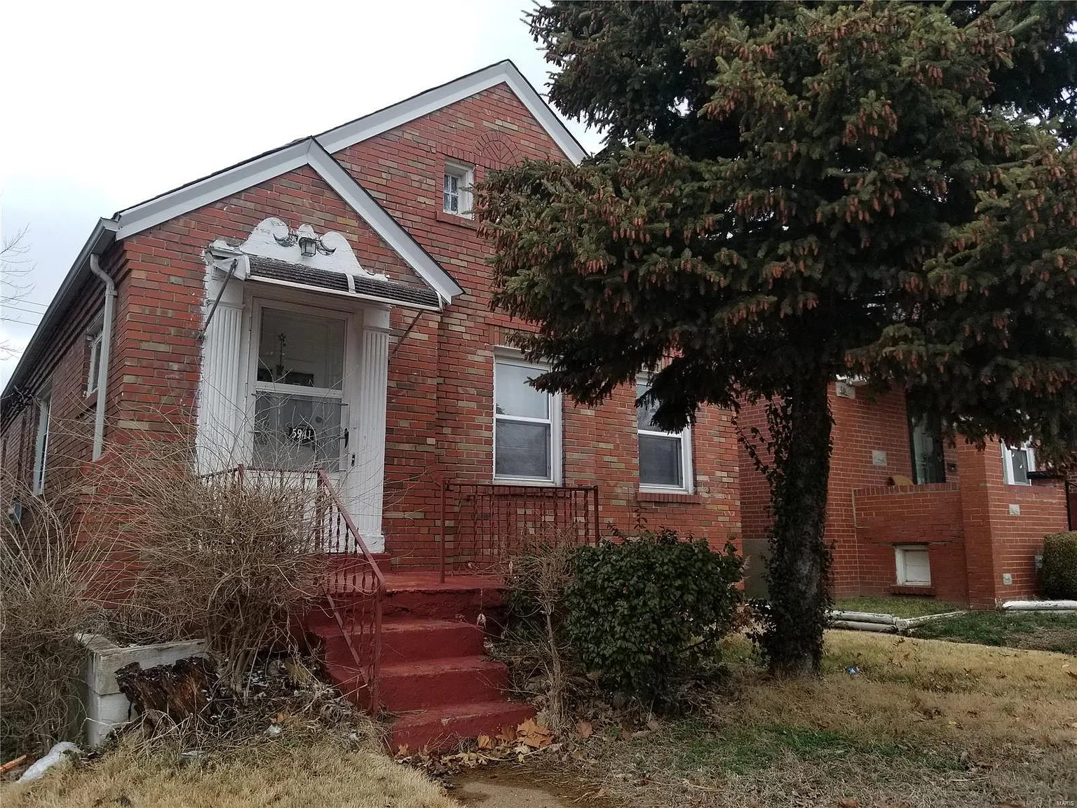 5941 Summit Ave photo 1