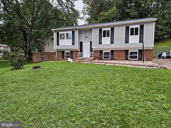 14398 Stella Ct, Woodbridge, VA 22193