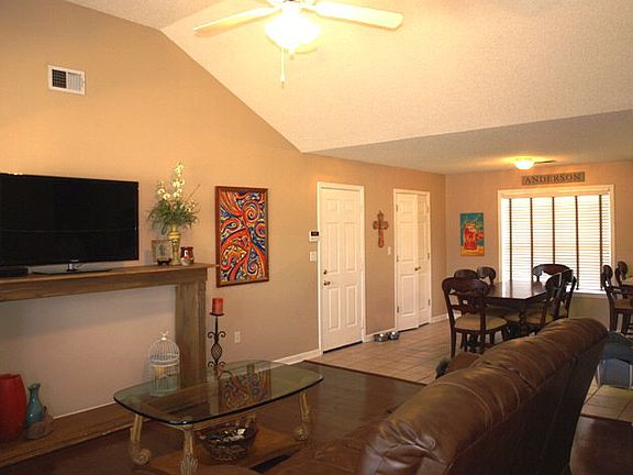 4th image of 119 Shelbi Dr