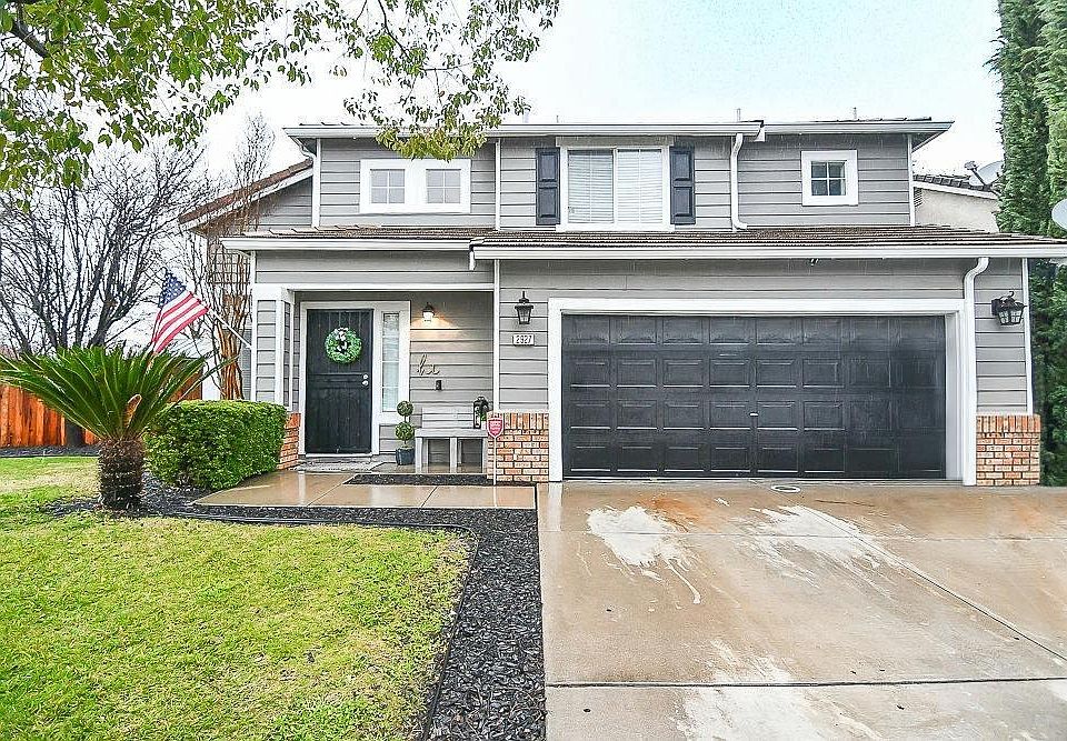 1st image of 2927 Valcourt Way