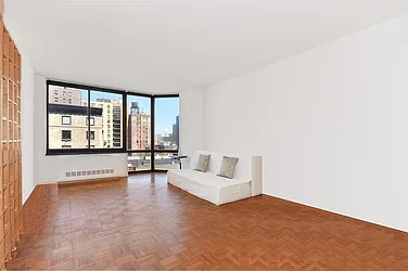 Rented by Renetta Real Estate