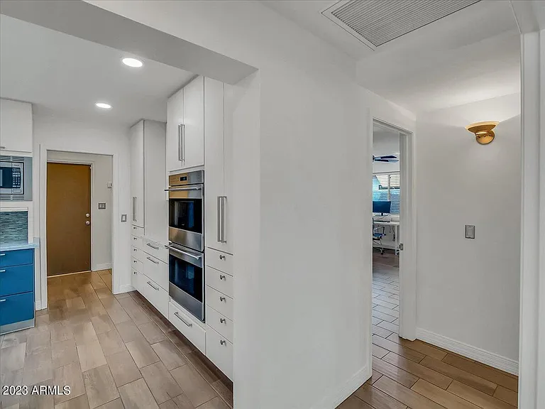 3351 E Las Rocas Dr — Photo 17