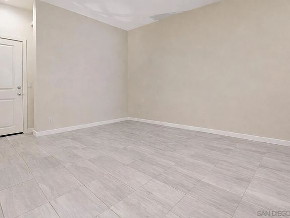 3rd image of 4132 Calle Arbol