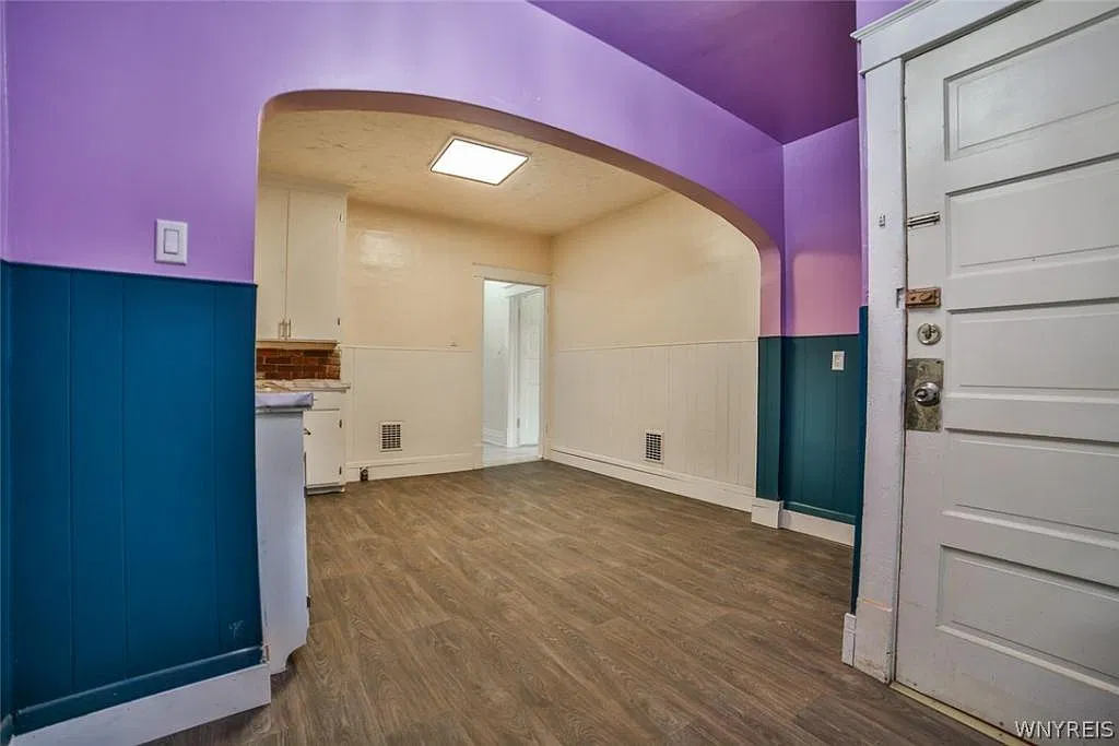 2 bed, 900 sqft, $1,100 — Photo 1
