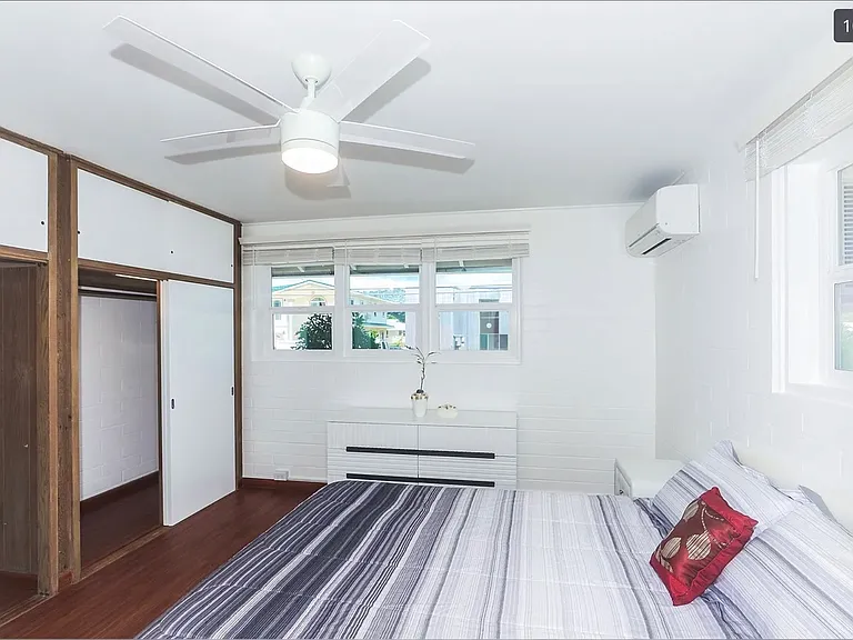 4153 Kilauea Ave — Photo 13