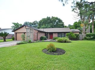 11902 Ashcroft Dr, Houston, TX 77035