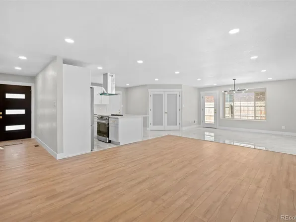 300 S Kendall Street, Denver, CO 80226