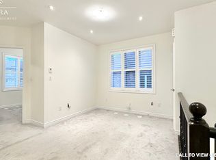 297 William Forster Rd #3, Markham, ON L6B1N4